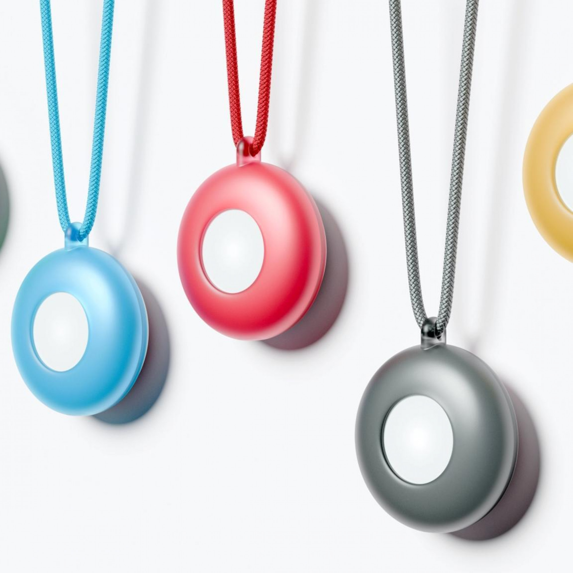 AI кулон-асистент Friend AI Pendant (носний AI помічник)